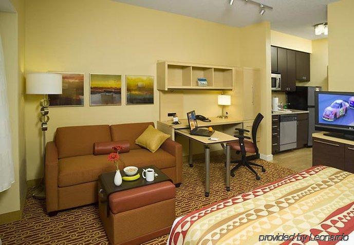 Towneplace Suites By Marriott Gilford Cameră foto